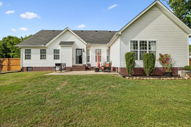 105 Barvas Ln, Lascassas, TN 37085