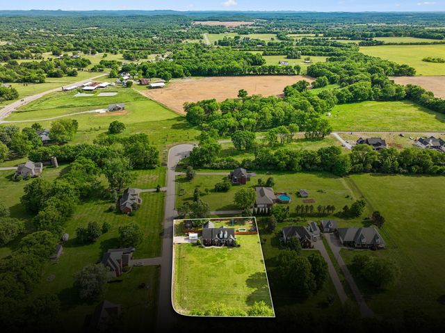 105 Barvas Ln, Lascassas, TN 37085