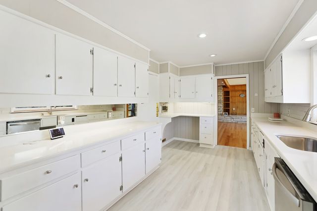 676 Ferguson Hill Rd, Lafayette, TN 37083