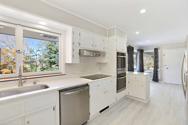 676 Ferguson Hill Rd, Lafayette, TN 37083