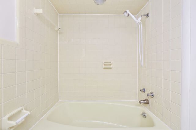 676 Ferguson Hill Rd, Lafayette, TN 37083