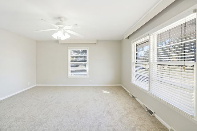 676 Ferguson Hill Rd, Lafayette, TN 37083