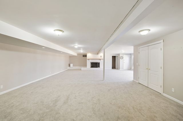 676 Ferguson Hill Rd, Lafayette, TN 37083