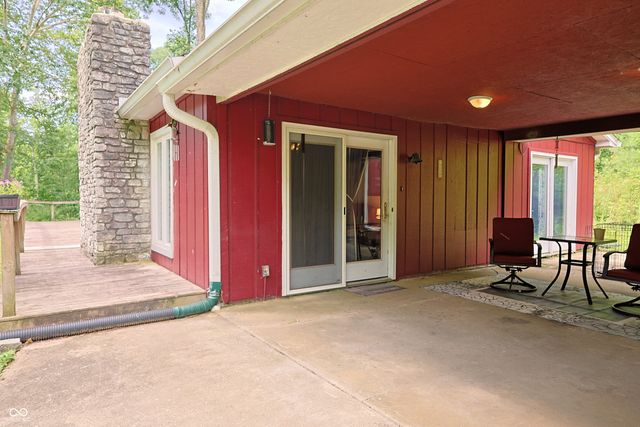 6660 N Railroad Road, Morgantown, IN 46160