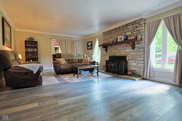 6660 N Railroad Road, Morgantown, IN 46160