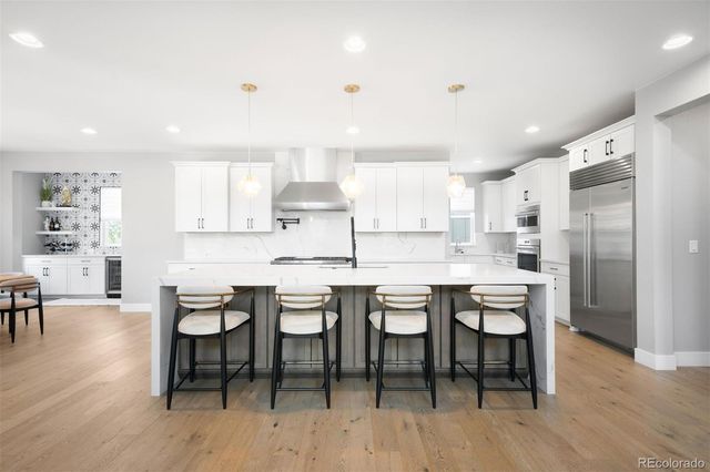 1688 Oakpoint Way, Castle Pines, CO 80108