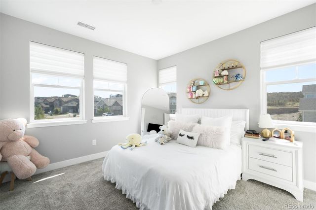 1688 Oakpoint Way, Castle Pines, CO 80108