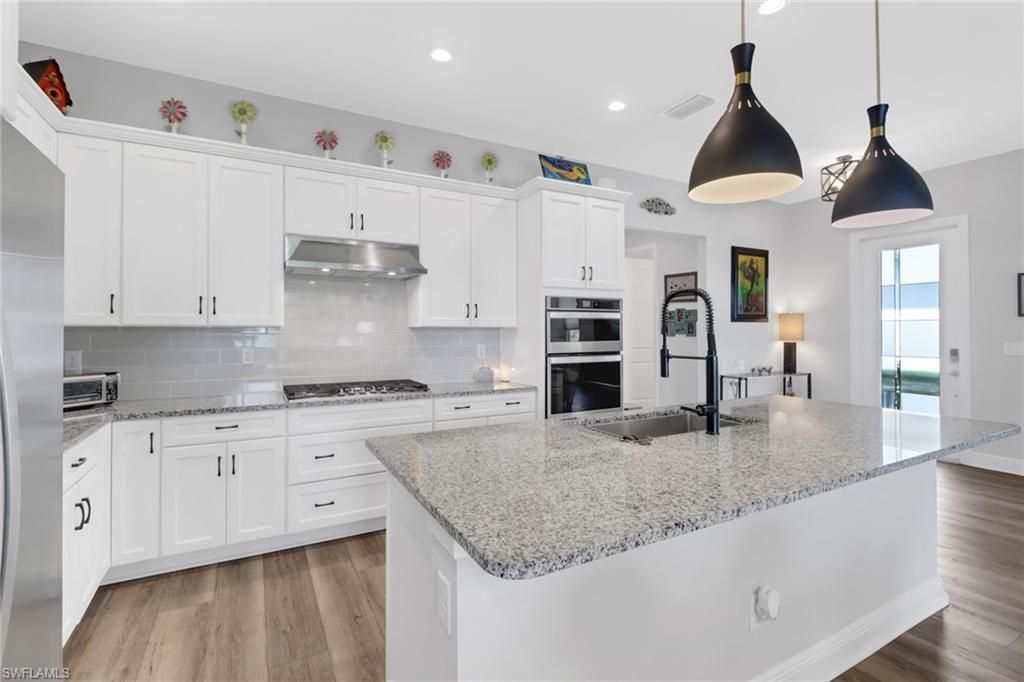 8966 Saint Lucia DR, NAPLES, FL 34114 — photo 4