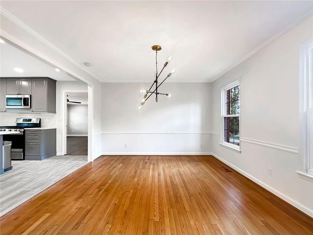 2484 POWERS FERRY Drive SE, Marietta, GA 30067