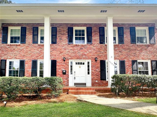 2484 POWERS FERRY Drive SE, Marietta, GA 30067