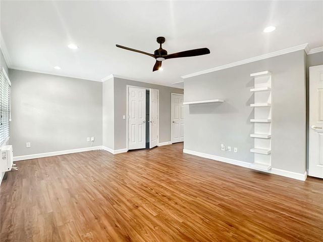 2484 POWERS FERRY Drive SE, Marietta, GA 30067