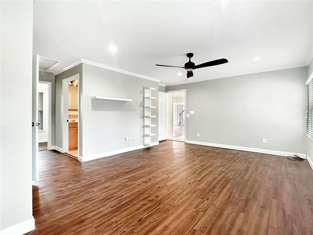 2484 POWERS FERRY Drive SE, Marietta, GA 30067