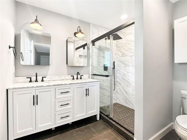 2484 POWERS FERRY Drive SE, Marietta, GA 30067