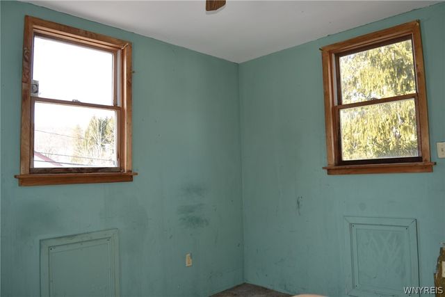 11423 Route 98, Freedom, NY 14065