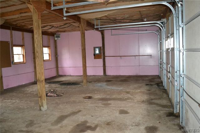 11423 Route 98, Freedom, NY 14065