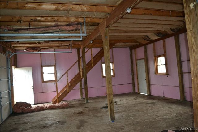 11423 Route 98, Freedom, NY 14065