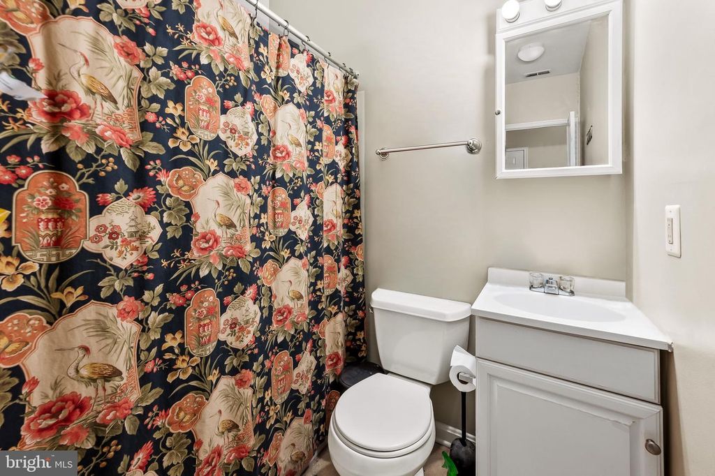 2128 FLEET ST, Baltimore, MD 21231