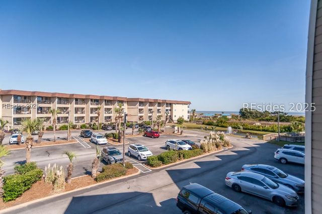 40 Folly Field Rd Apt A215, Hilton Head Island, SC 29928