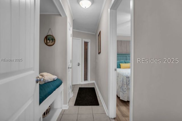 40 Folly Field Rd Apt A215, Hilton Head Island, SC 29928