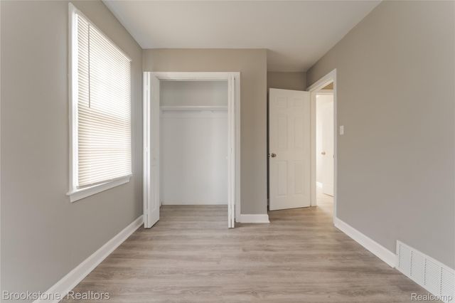 17006 Juliana Avenue, Eastpointe, MI 48021