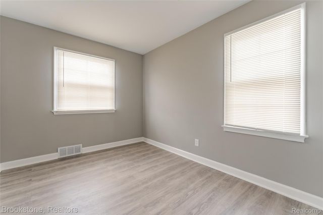17006 Juliana Avenue, Eastpointe, MI 48021