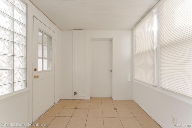 17006 Juliana Avenue, Eastpointe, MI 48021