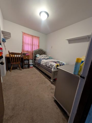 2600 Drexel Drive, Hobart, IN 46342