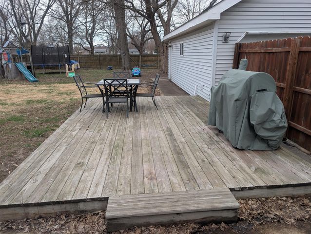 2600 Drexel Drive, Hobart, IN 46342