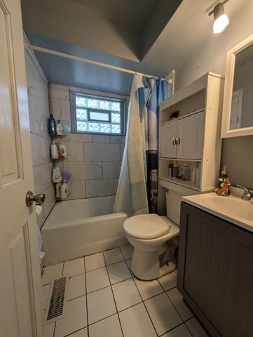 2600 Drexel Drive, Hobart, IN 46342