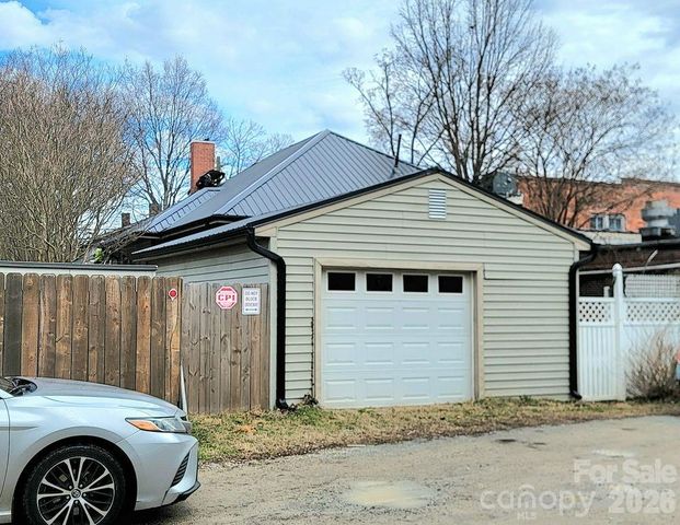 109 Ridge Avenue, Salisbury, NC 28144