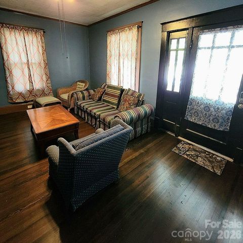 109 Ridge Avenue, Salisbury, NC 28144