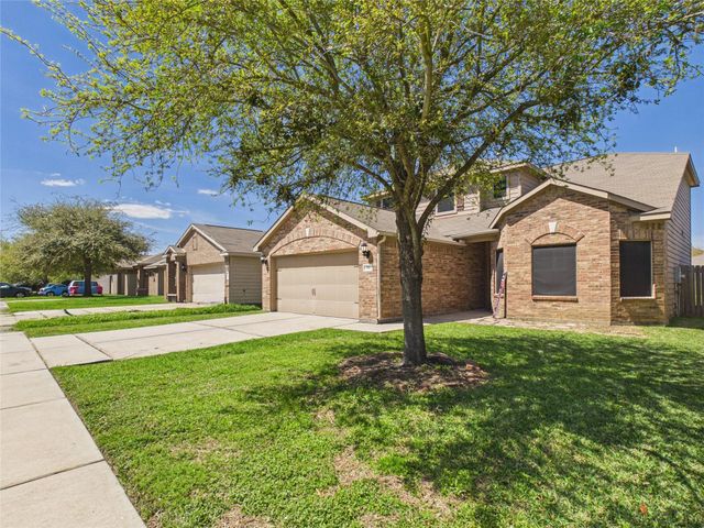 911 Marigold Road, Baytown, TX 77521