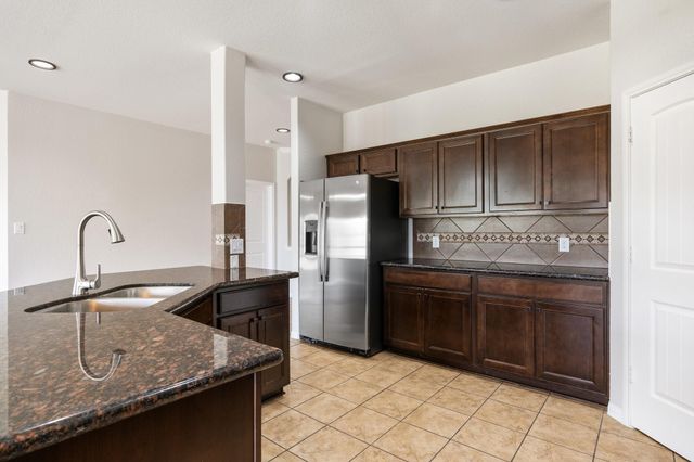119 Country Crossing Circle, Magnolia, TX 77354