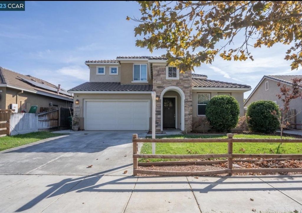 1636 Maidencane Way, Los Banos, CA 93635