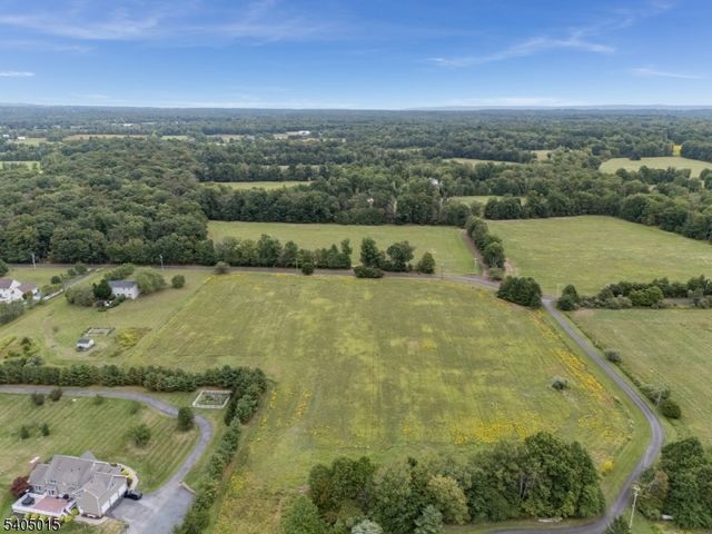 124 Fitzer Rd, Kingwood Twp., NJ 08825