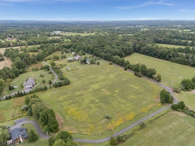 124 Fitzer Rd, Kingwood Twp., NJ 08825