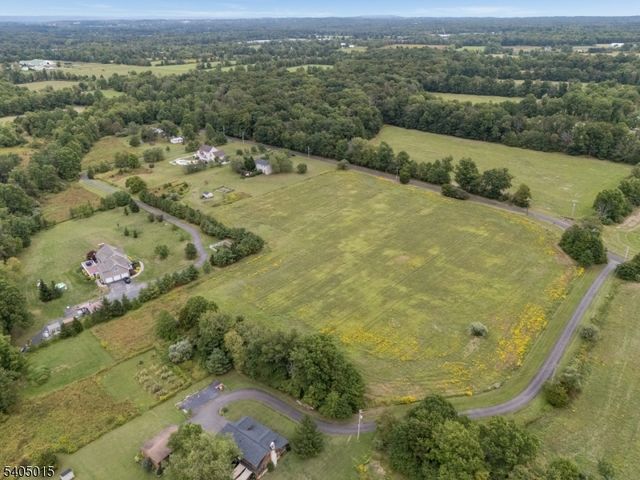 124 Fitzer Rd, Kingwood Twp., NJ 08825