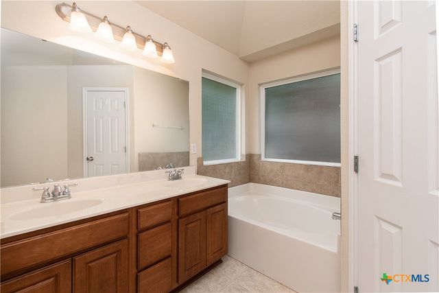 5812 Ellington Court, Temple, TX 76502