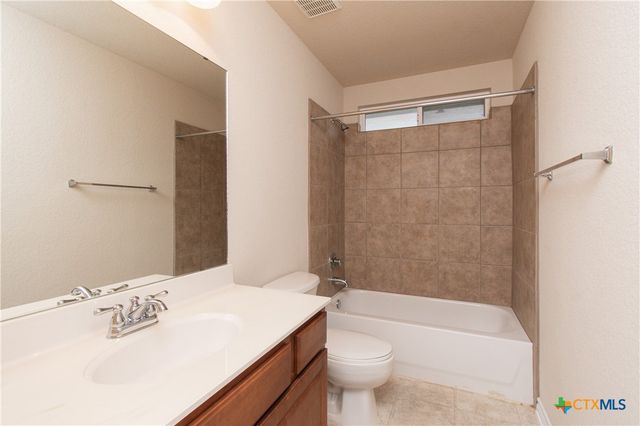 5812 Ellington Court, Temple, TX 76502