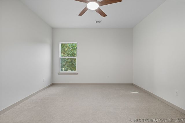 3921 S Madison Avenue, Tulsa, OK 74105