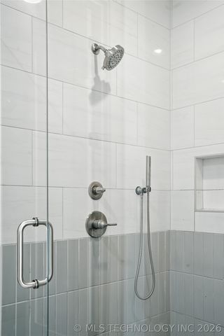 3921 S Madison Avenue, Tulsa, OK 74105