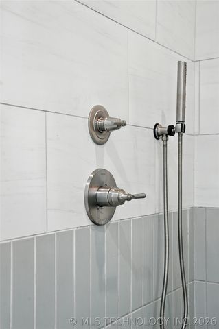 3921 S Madison Avenue, Tulsa, OK 74105