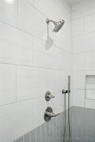 3921 S Madison Avenue, Tulsa, OK 74105