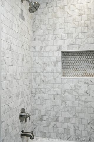 3921 S Madison Avenue, Tulsa, OK 74105