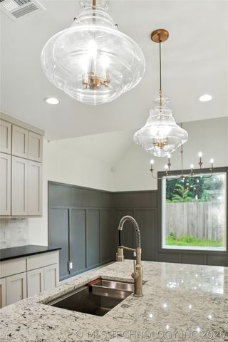 3921 S Madison Avenue, Tulsa, OK 74105