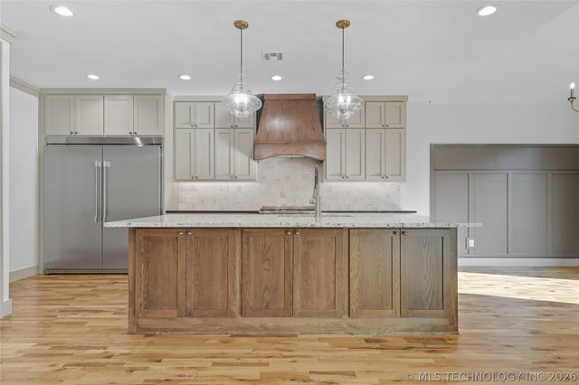 3921 S Madison Avenue, Tulsa, OK 74105