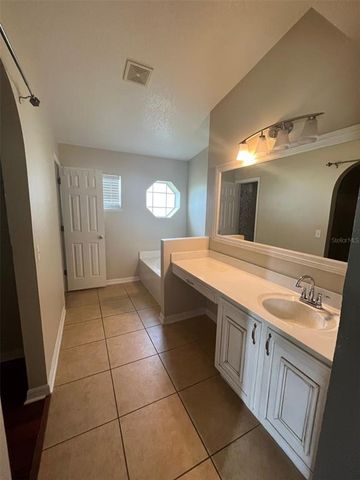 2551 HUNLEY LOOP, Kissimmee, FL 34743