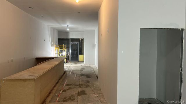 139 Kingston Avenue Store Front, Brooklyn, NY 11213