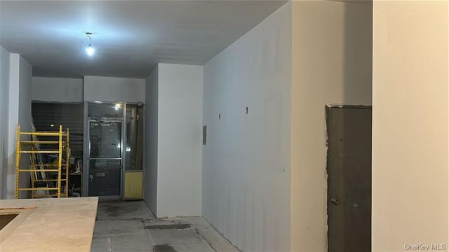 139 Kingston Avenue Store Front, Brooklyn, NY 11213