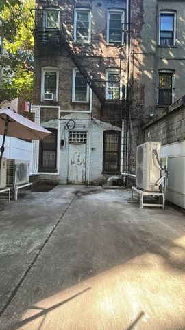 139 Kingston Avenue Store Front, Brooklyn, NY 11213